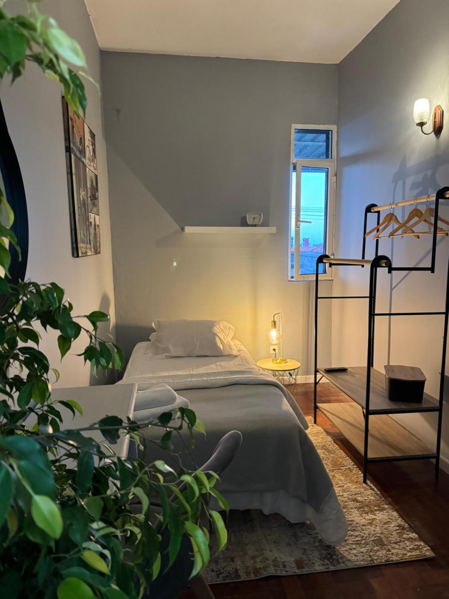 Residencial Funchal Hotel Bagian luar foto