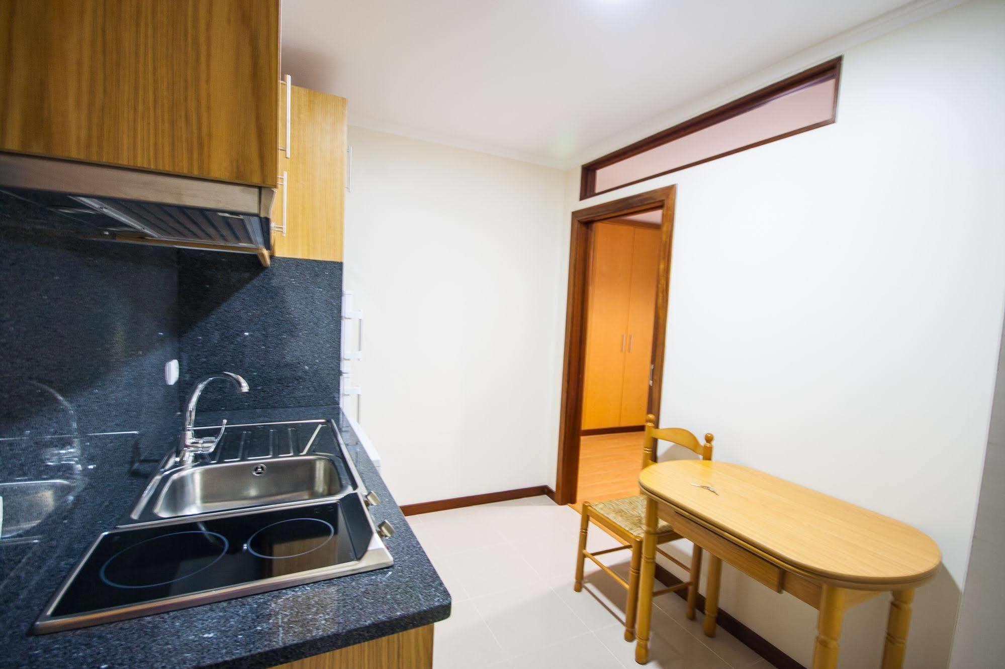 Residencial Funchal Hotel Bagian luar foto
