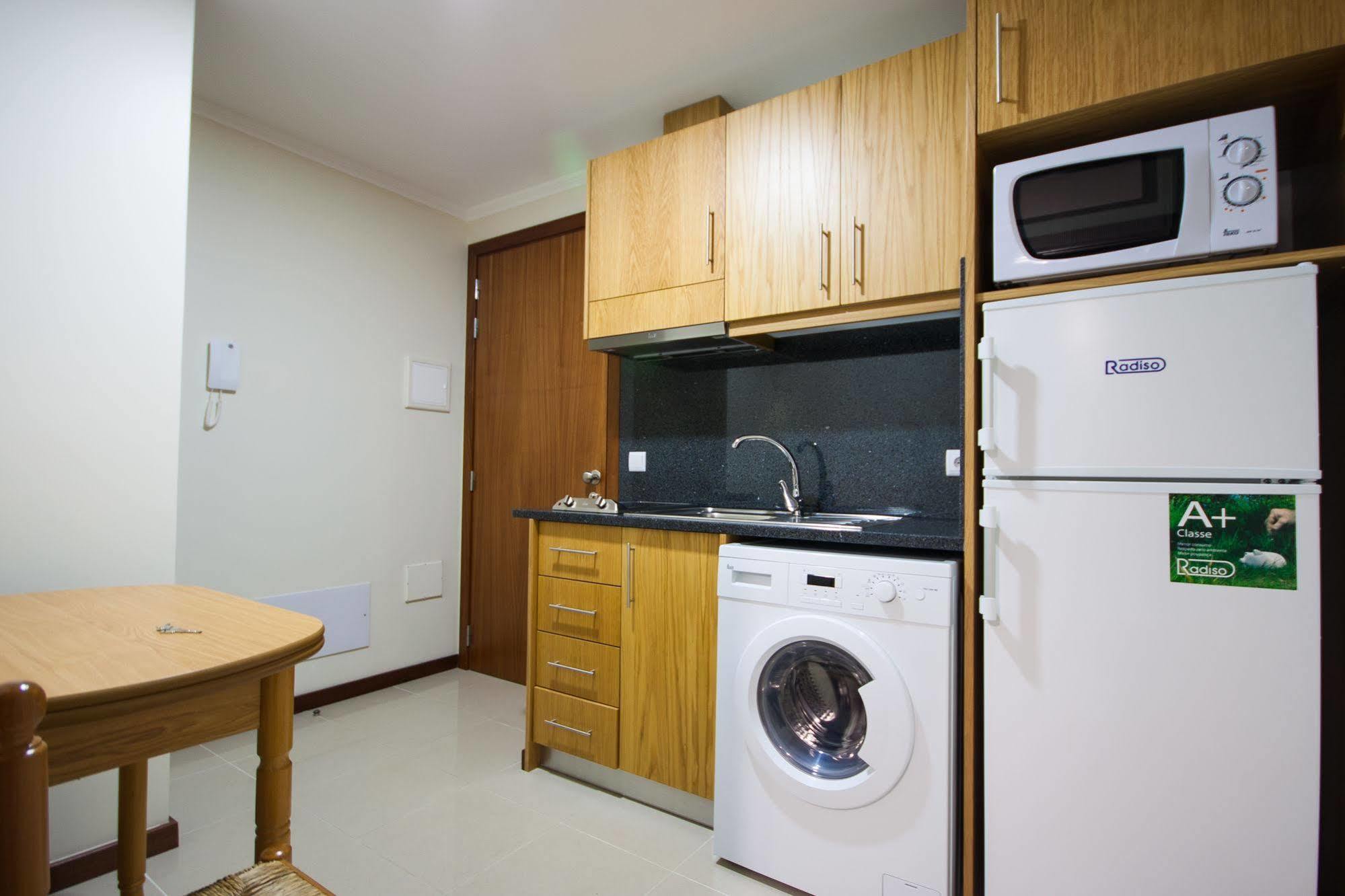 Residencial Funchal Hotel Bagian luar foto